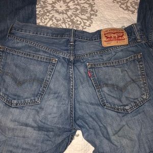 Levi jeans